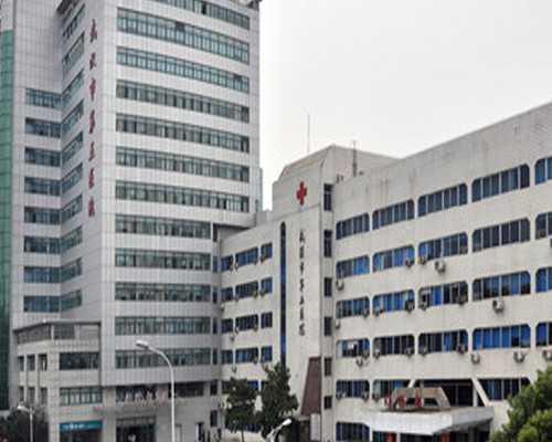 探究生育新可能：四胎政策与生育福利解析